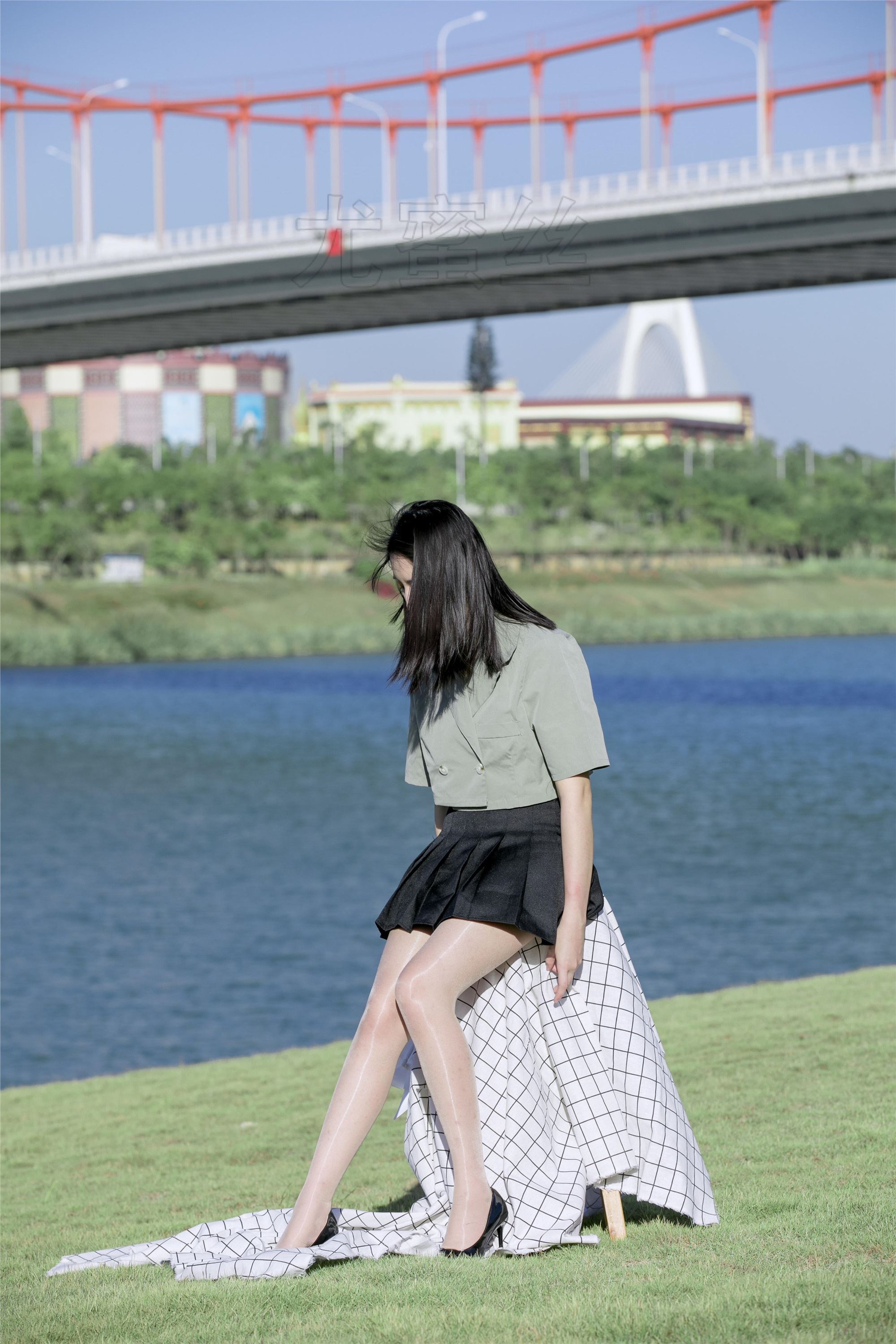 尤蜜丝 穿搭写真 NO.003